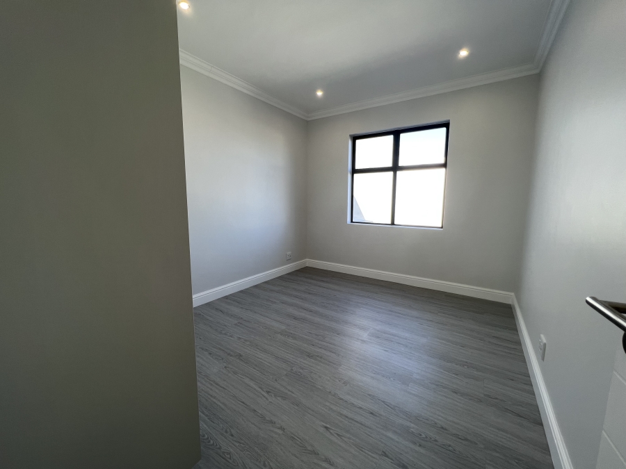 2 Bedroom Property for Sale in Sandown Western Cape